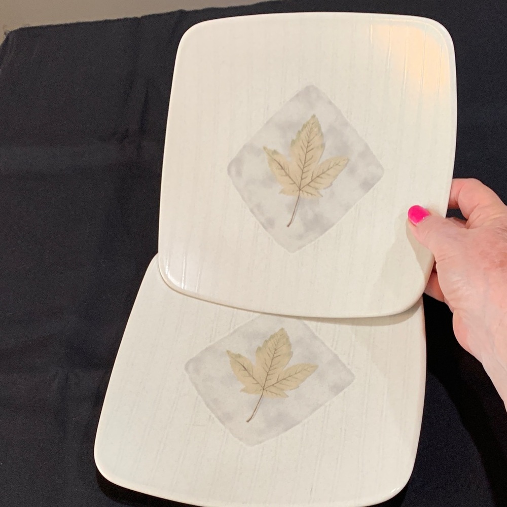 Mikasa Woodland High Fired Square Luncheon Plates with Leaf Motif. Set of 2